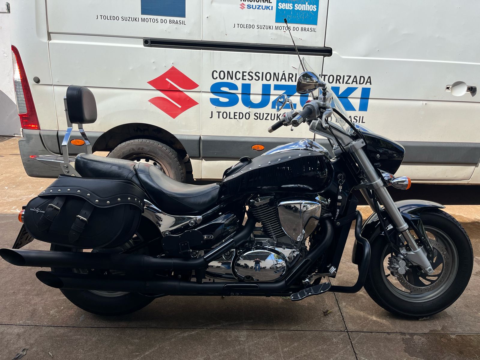 SUZUKI BOULEVARD M800 2013/14 COM 60300 KM