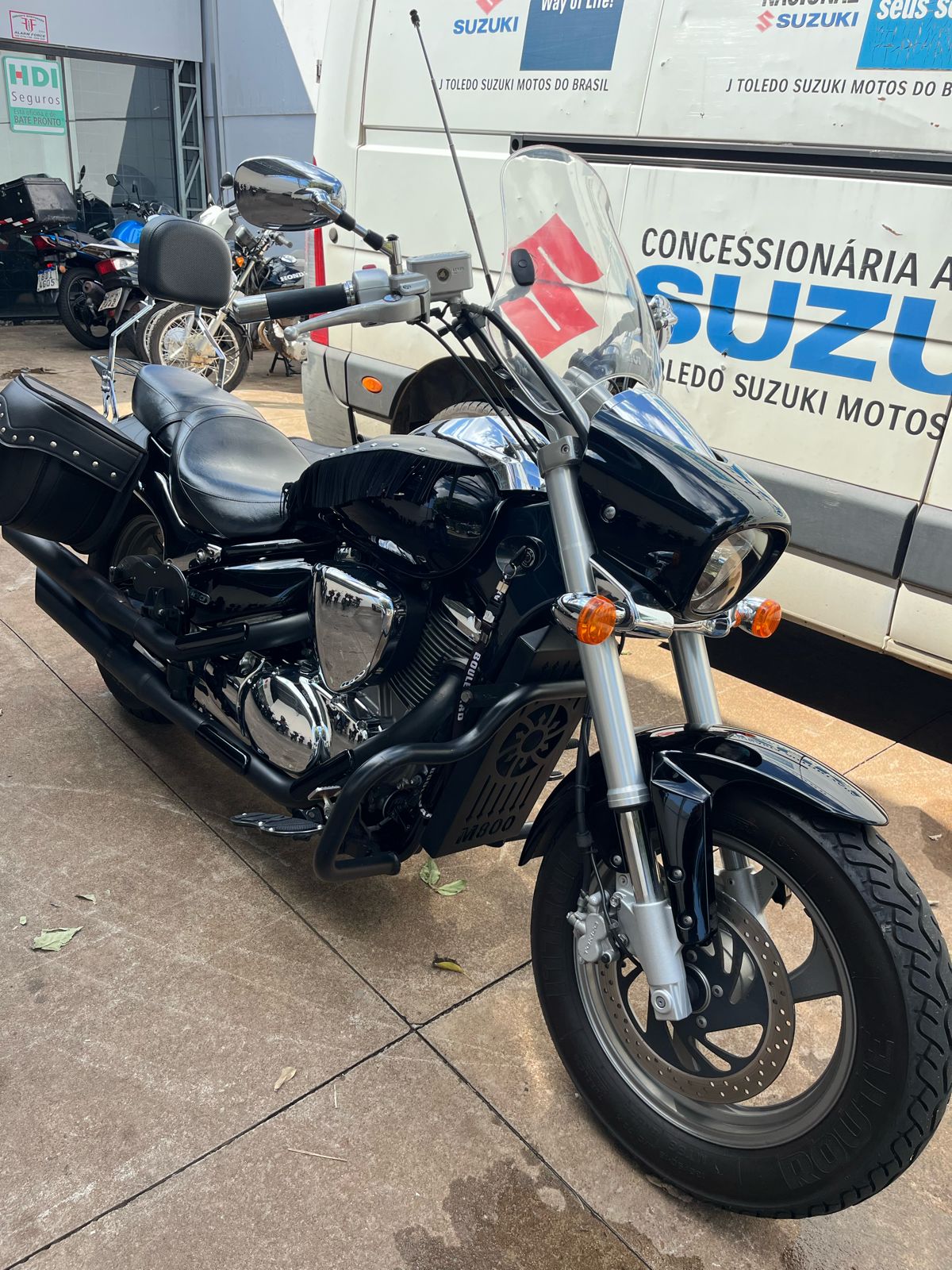 SUZUKI BOULEVARD M800 2013/14 COM 60300 KM