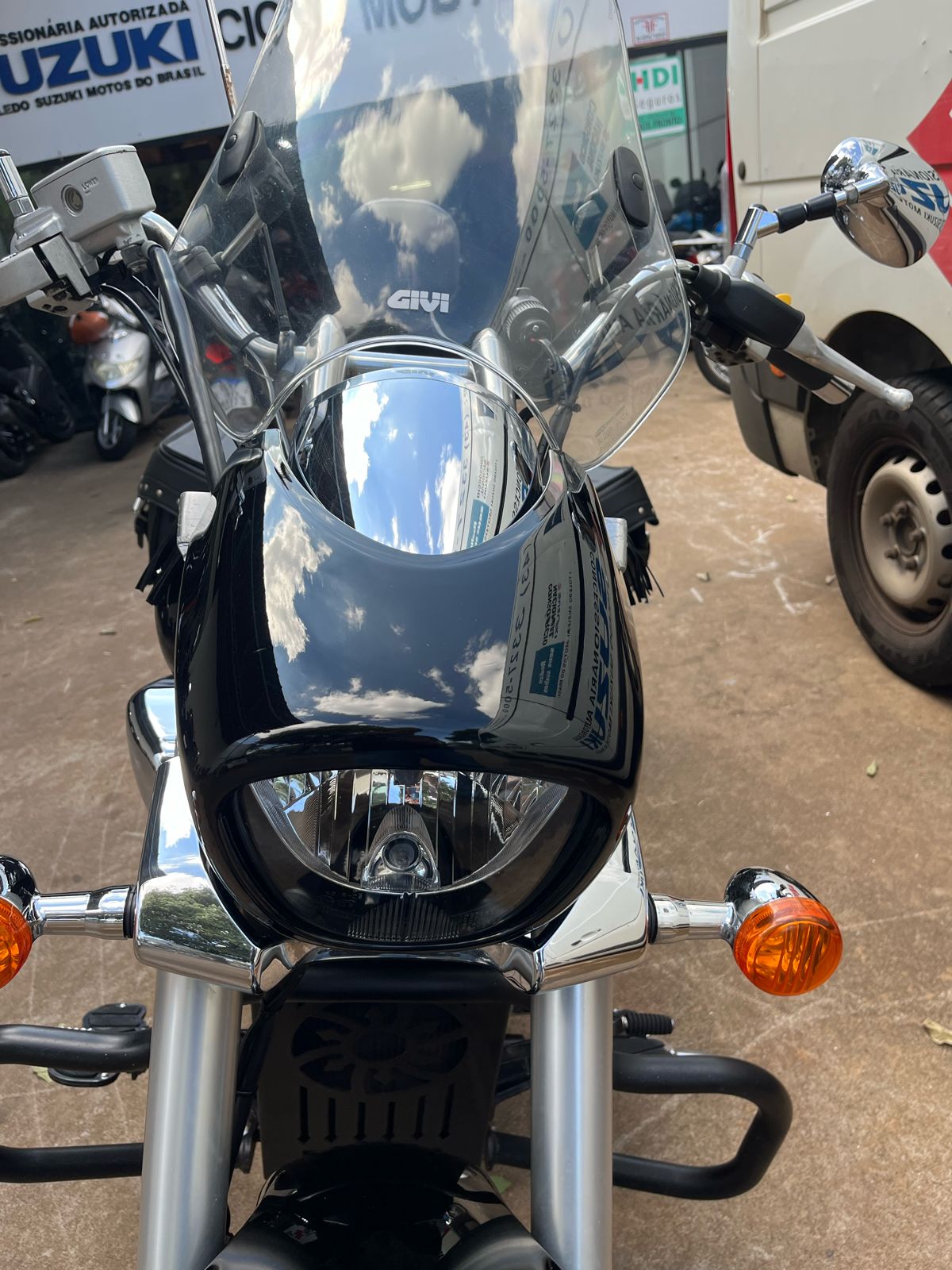 SUZUKI BOULEVARD M800 2013/14 COM 60300 KM