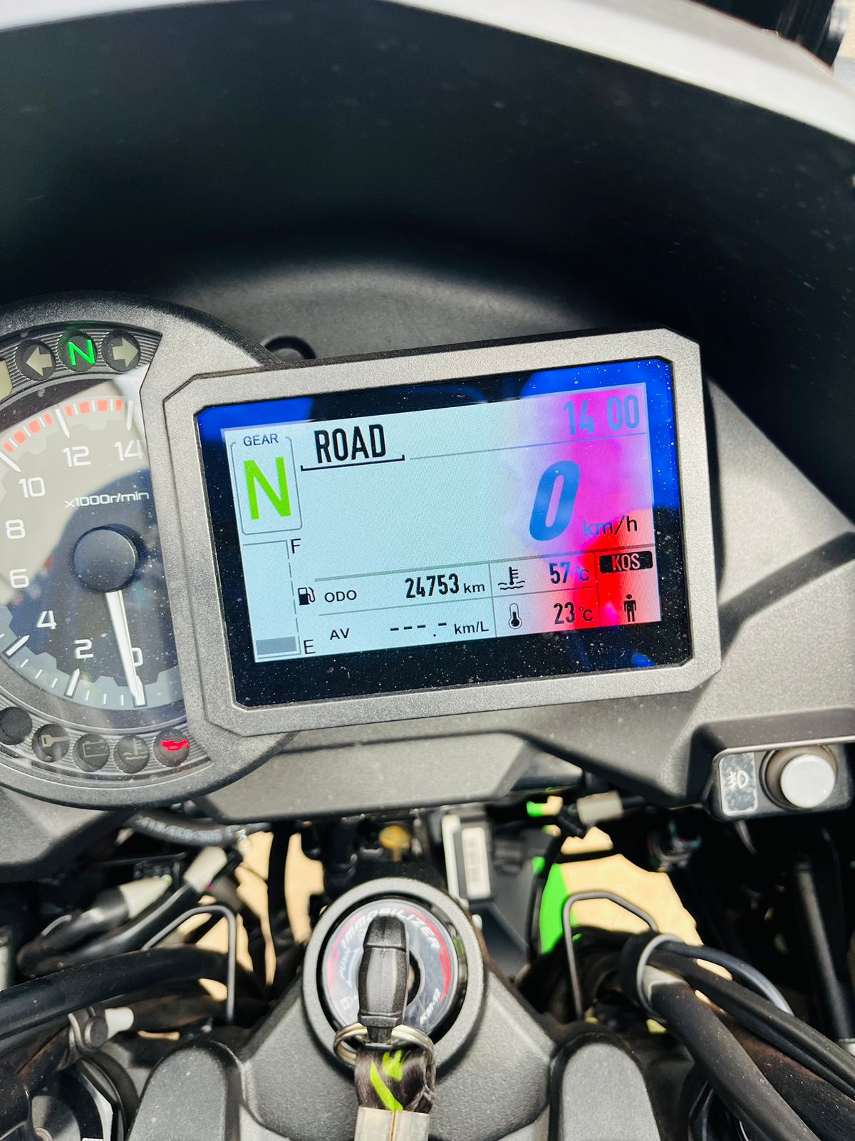 KAWASAKI VERSYS 1000 GRAND TOURER 2022 COM APENAS 24750 KM