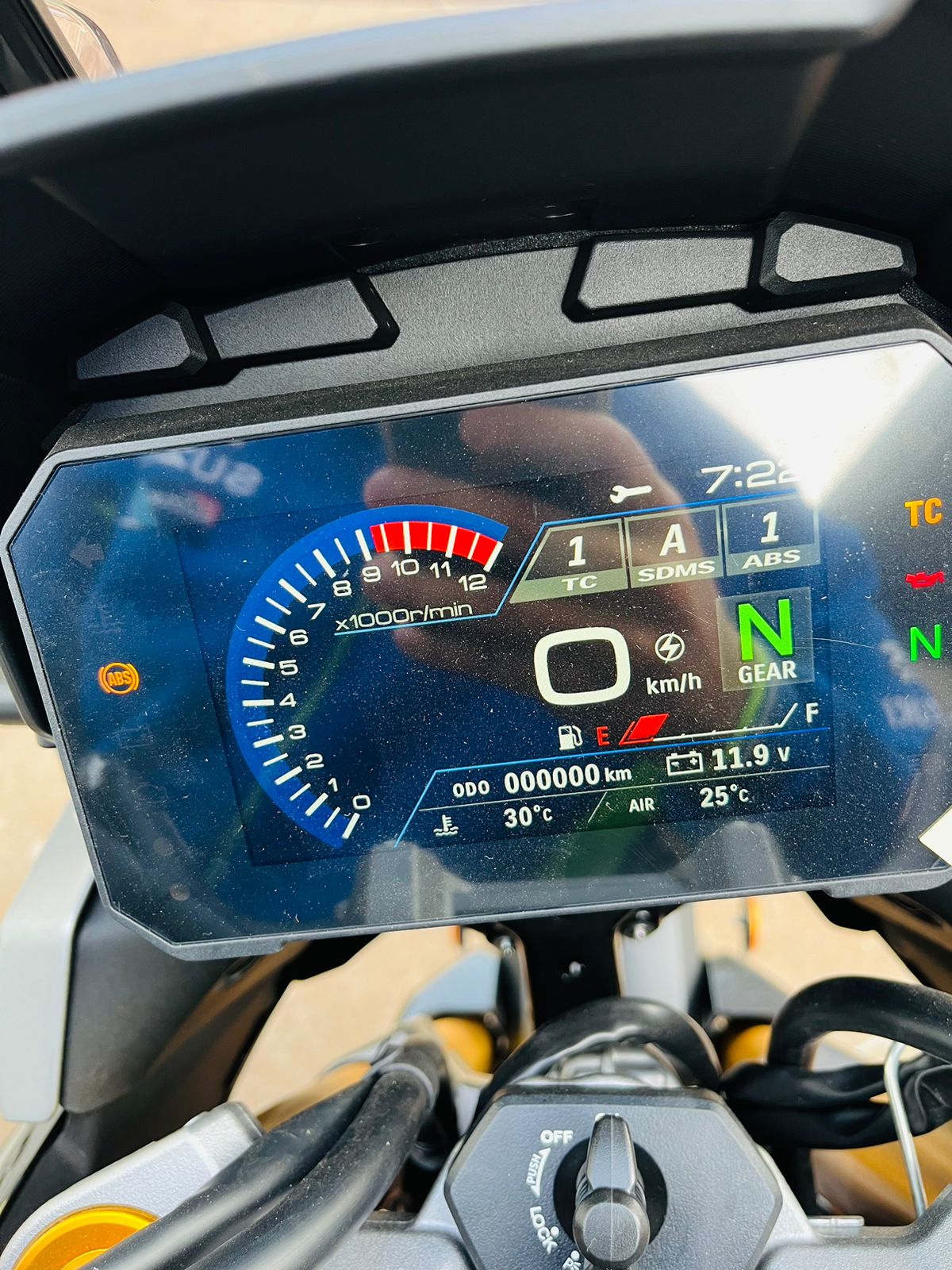 SUZUKI V-STROM 1050 XT 2024/25 ZERO KM ARO 21