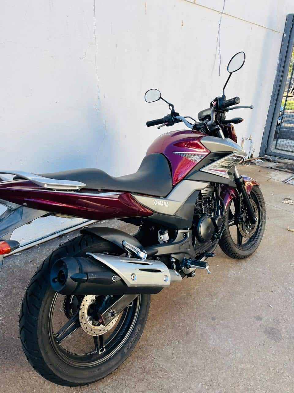 YAMAHA YS250 FAZER 2016/17 COM 74940KM