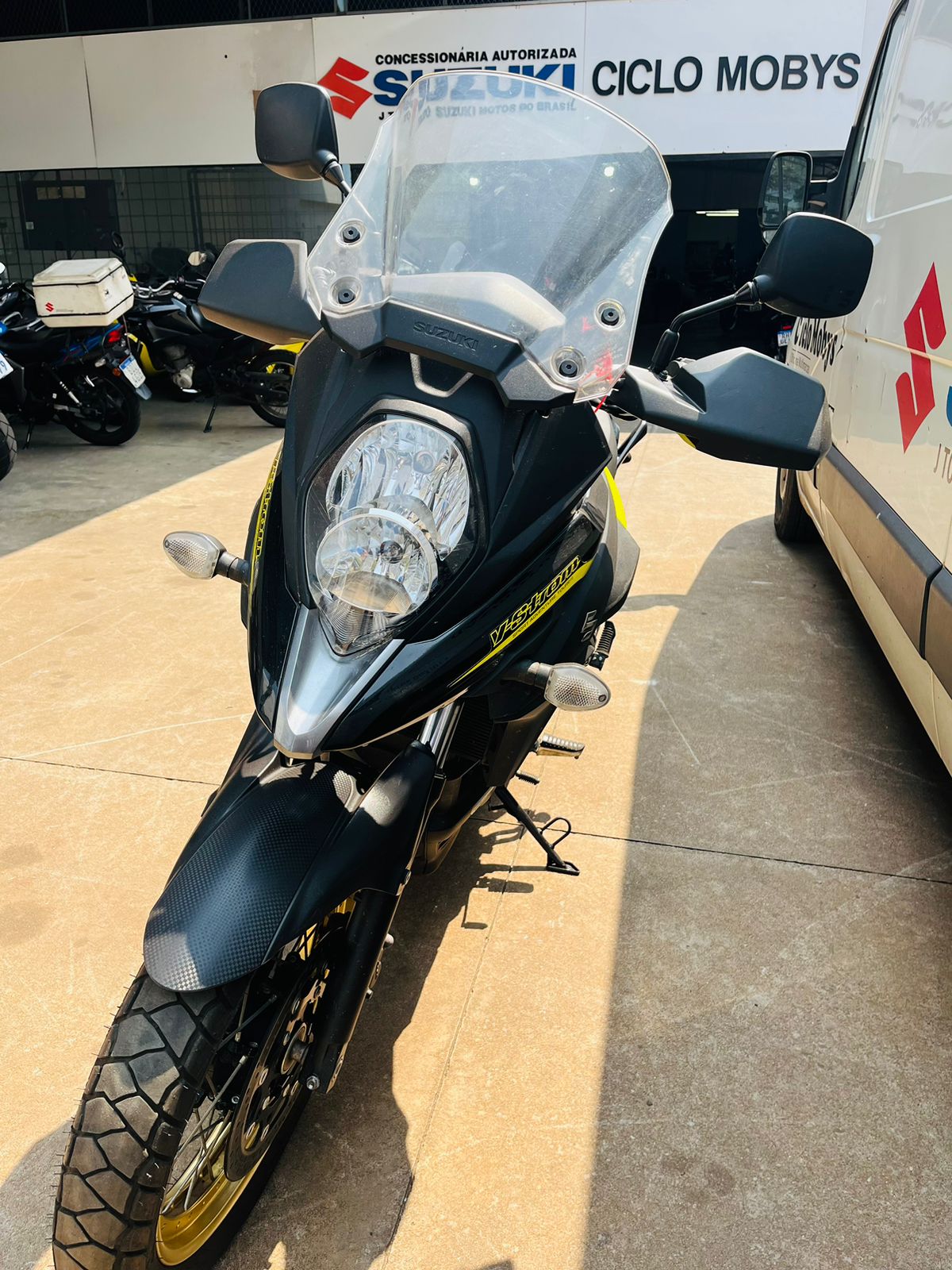 SUZUKI V-STROM 650 XT 2020 AMARELA COM 31900 KM